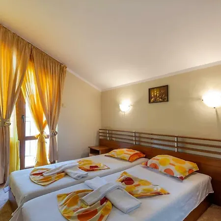 Comfortable 1bedroom With Kitchen Qq بورغاس